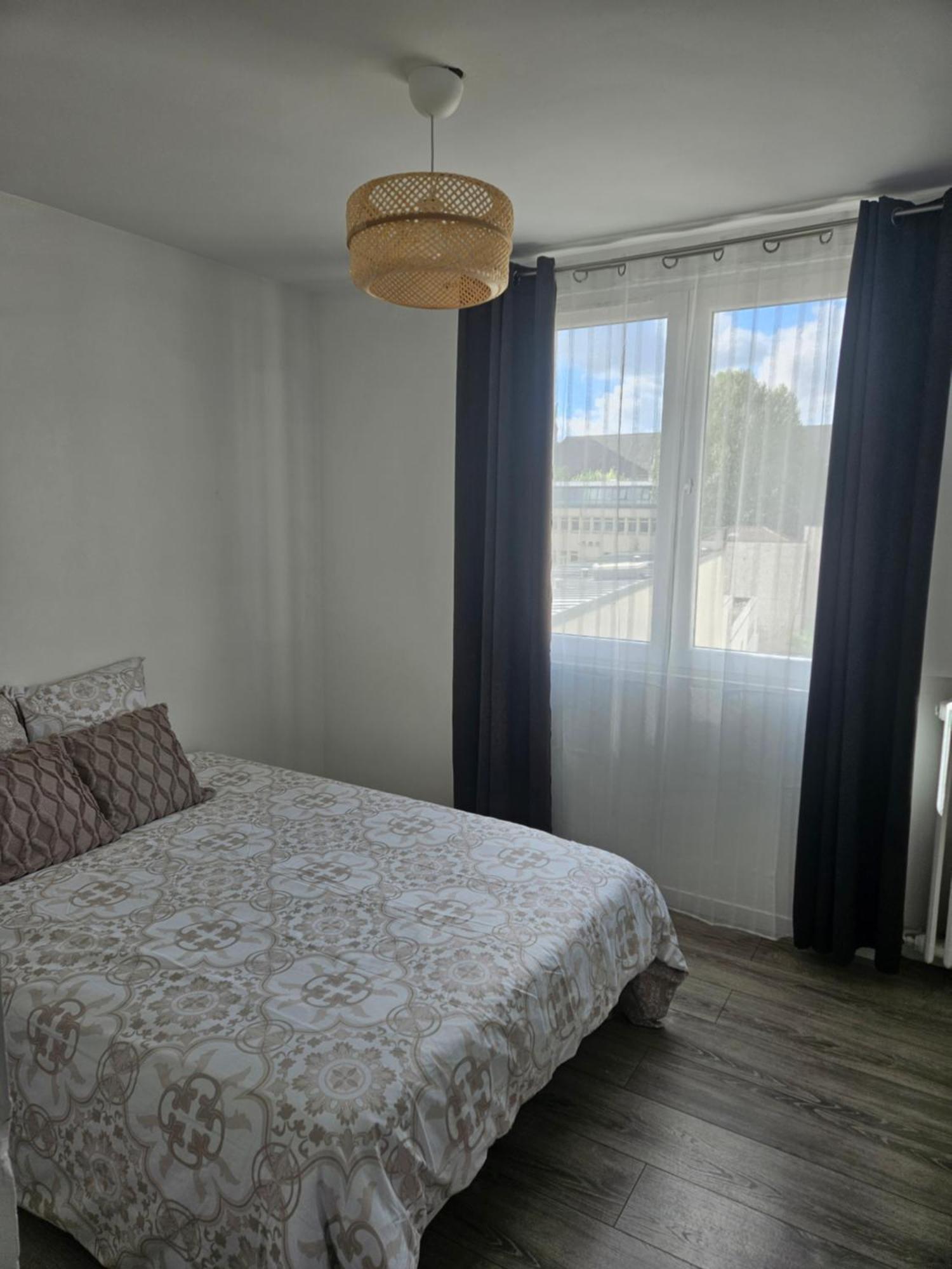 Appartement Lumineux Stade De France Сен Дени Екстериор снимка