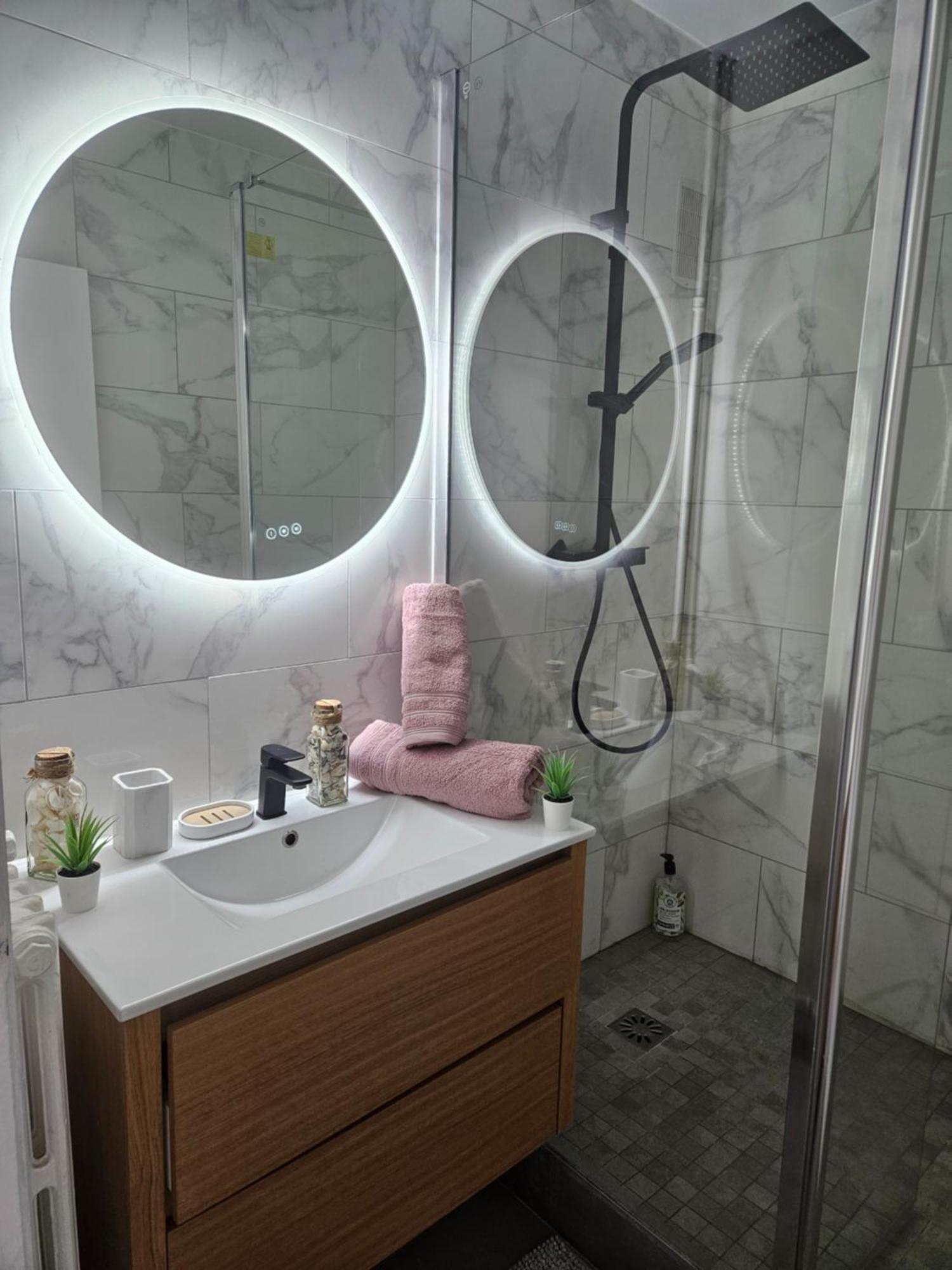 Appartement Lumineux Stade De France Сен Дени Екстериор снимка